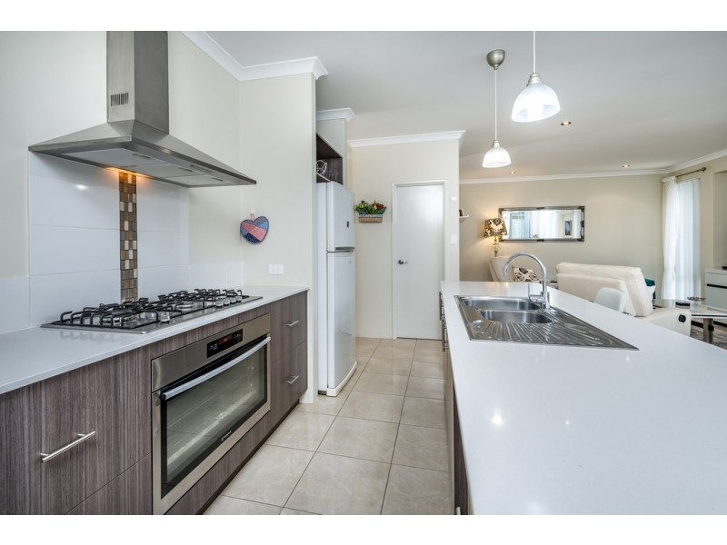 12 Citrine Street, Eglinton WA 6034