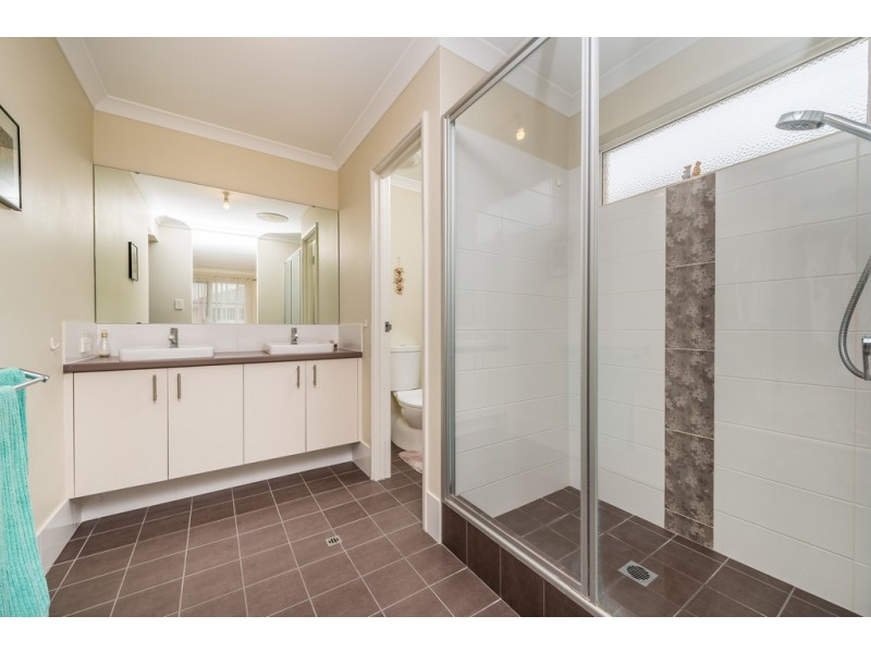 12 Citrine Street, Eglinton WA 6034