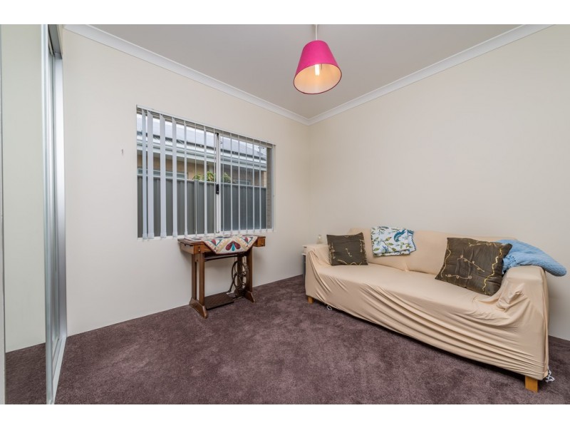 12 Citrine Street, Eglinton WA 6034