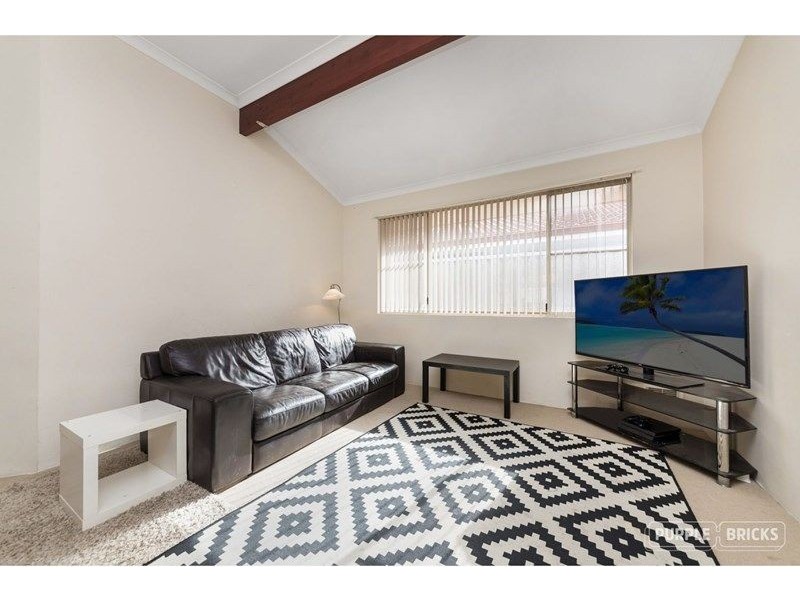 22 Turnbury Park Drive, Jandakot WA 6164