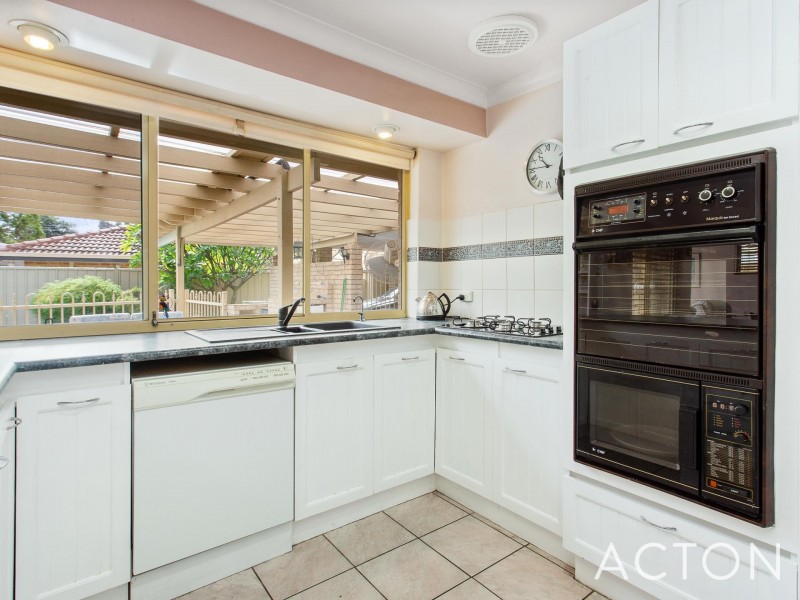 15 Cameron Green, Floreat WA 6014