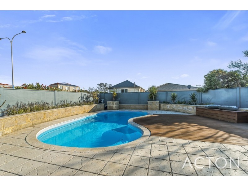 14 Galway Court, Mindarie WA 6030