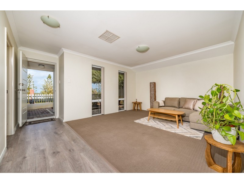 30 Topsail Loop, Alkimos WA 6038