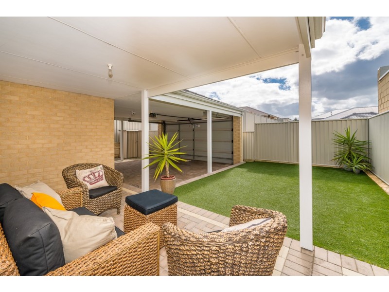 30 Topsail Loop, Alkimos WA 6038