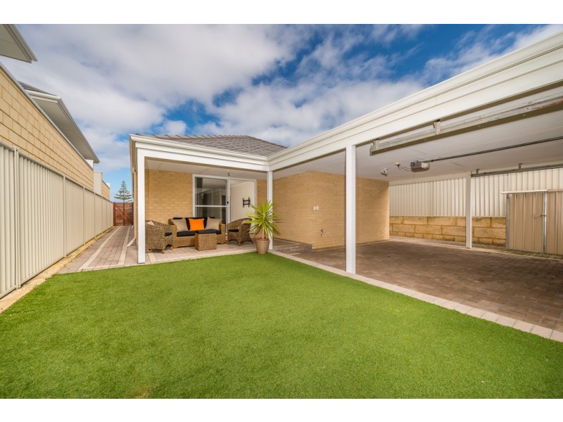 30 Topsail Loop, Alkimos WA 6038