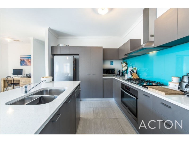 15 Grasswren Way, Alkimos WA 6038