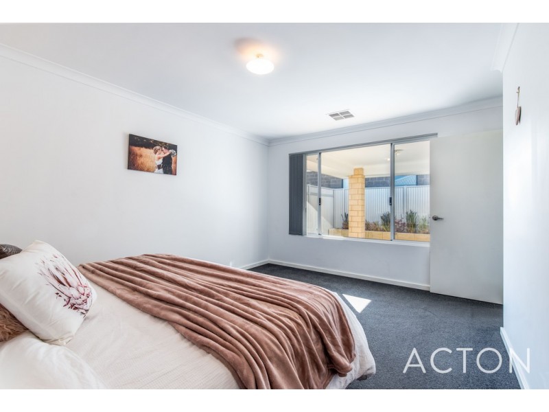 15 Grasswren Way, Alkimos WA 6038