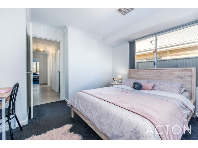 15 Grasswren Way, Alkimos WA 6038