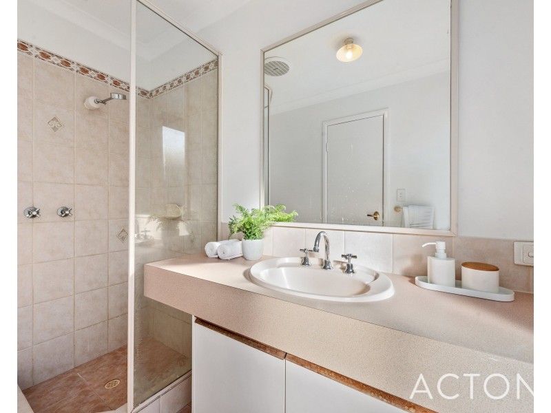 5 Carlton Turn, Currambine WA 6028