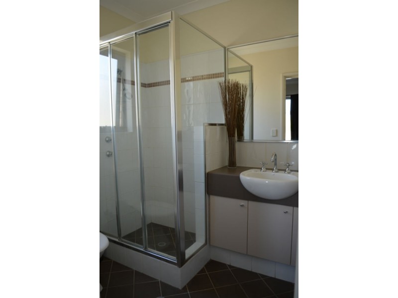 9A Myindee Way, Nollamara WA 6061