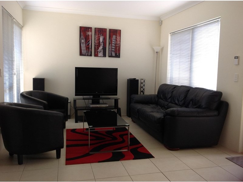 9A Myindee Way, Nollamara WA 6061