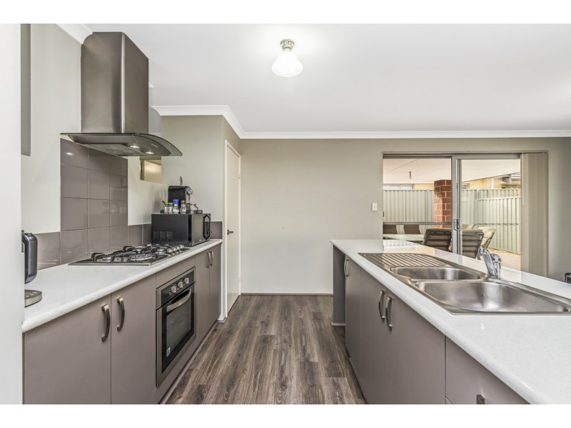 9 Santapola Approach, Alkimos WA 6038