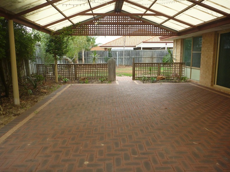 17 Trigger Plant Avenue, Ellenbrook WA 6069