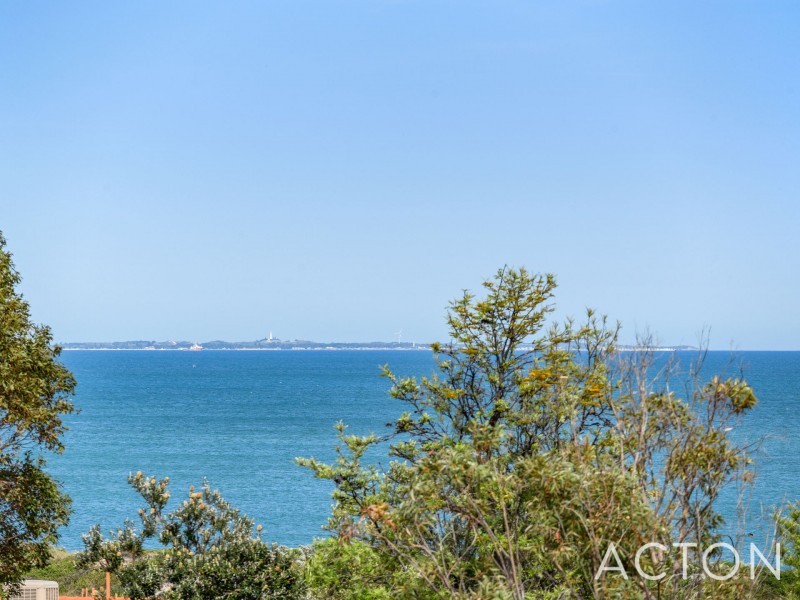 2 Carinya Place, City Beach WA 6015
