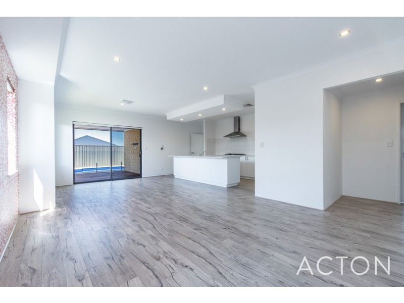 48 Lancewood Street, Banksia Grove WA 6031