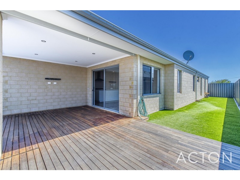 48 Lancewood Street, Banksia Grove WA 6031