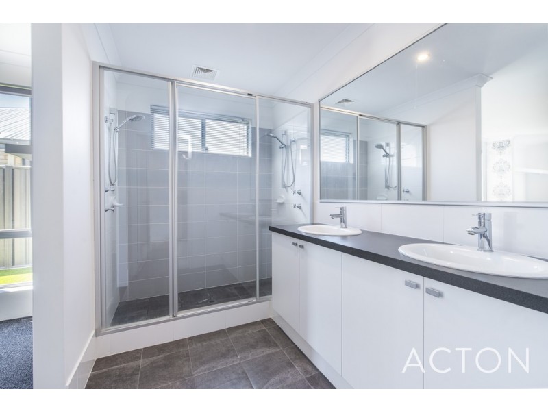 48 Lancewood Street, Banksia Grove WA 6031