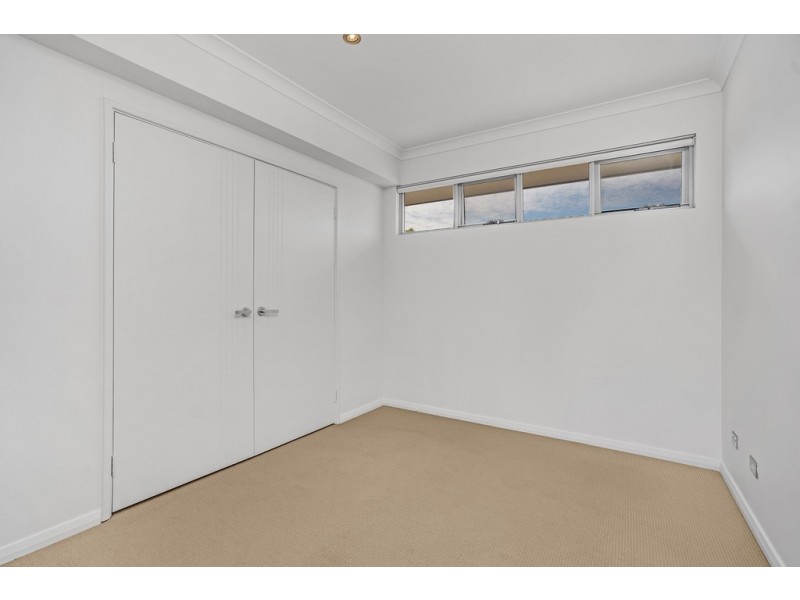 1/16 Wallace Street, Belmont WA 6104