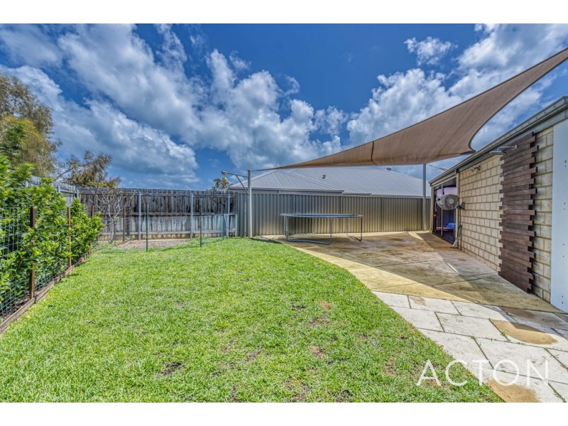 15 Newbury Way, Alkimos WA 6038