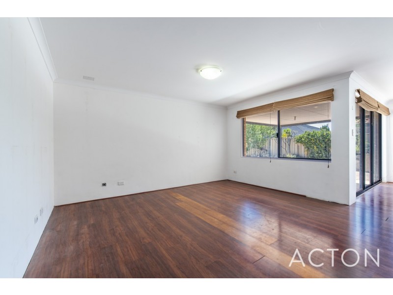 8 Tetbury Road, Butler WA 6036