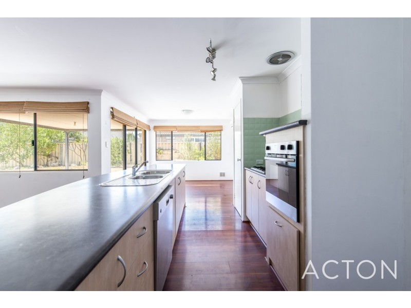 8 Tetbury Road, Butler WA 6036