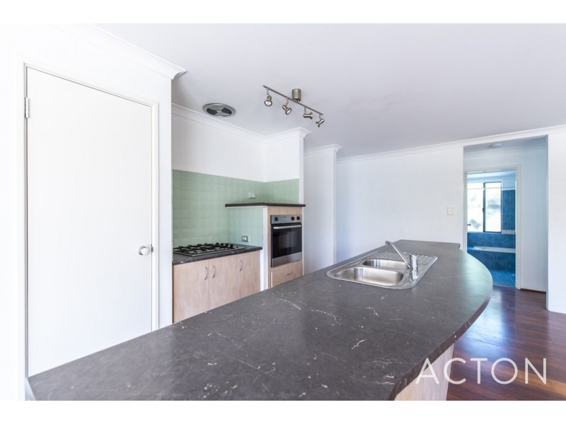 8 Tetbury Road, Butler WA 6036