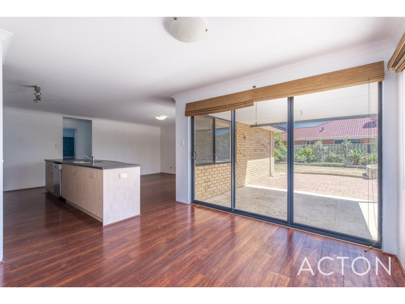 8 Tetbury Road, Butler WA 6036