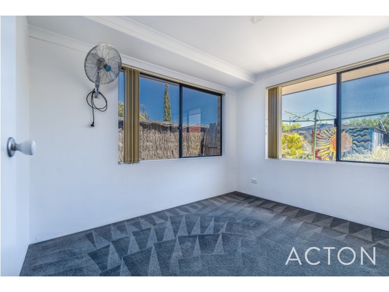 8 Tetbury Road, Butler WA 6036