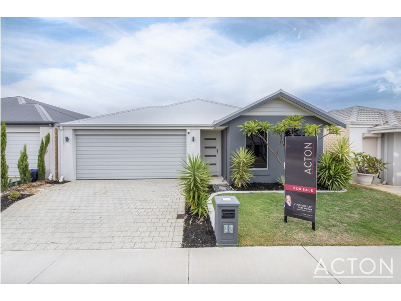 27 Windermere Chase, Butler WA 6036