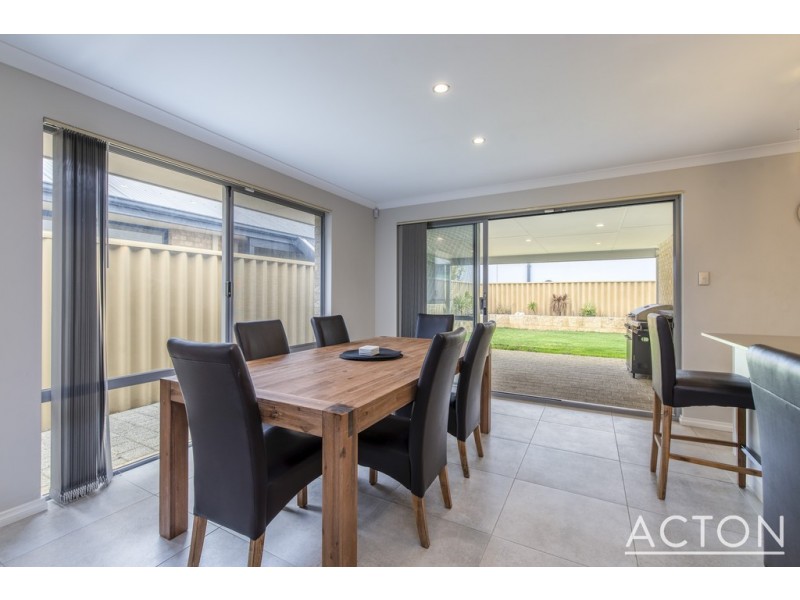 27 Windermere Chase, Butler WA 6036