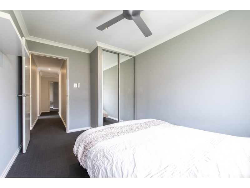 27 Windermere Chase, Butler WA 6036