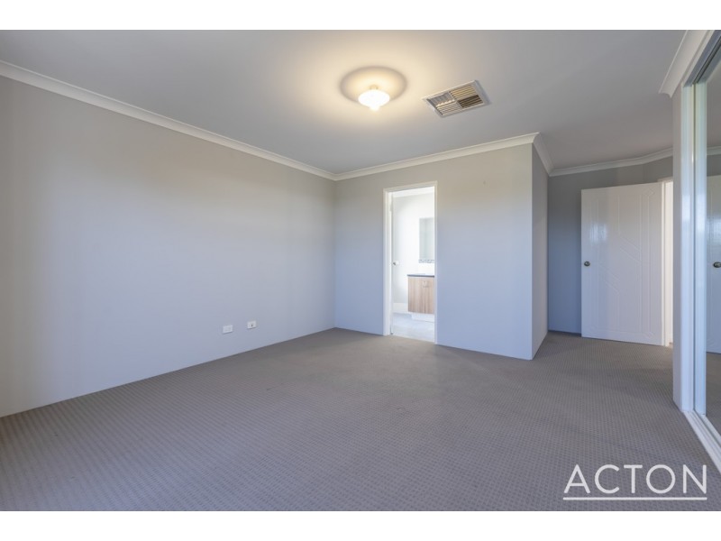 29 Mousehole Crescent, Yanchep WA 6035