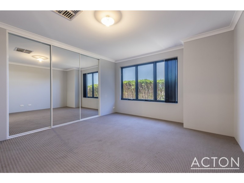 29 Mousehole Crescent, Yanchep WA 6035