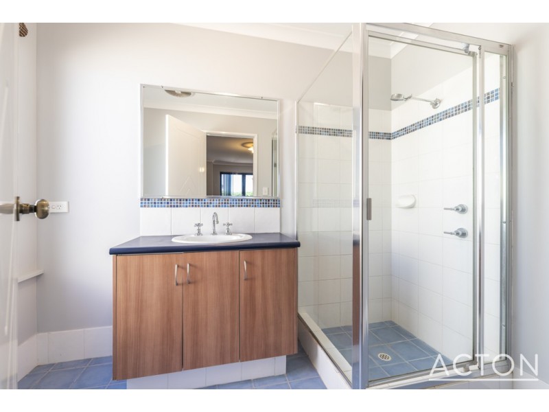 29 Mousehole Crescent, Yanchep WA 6035