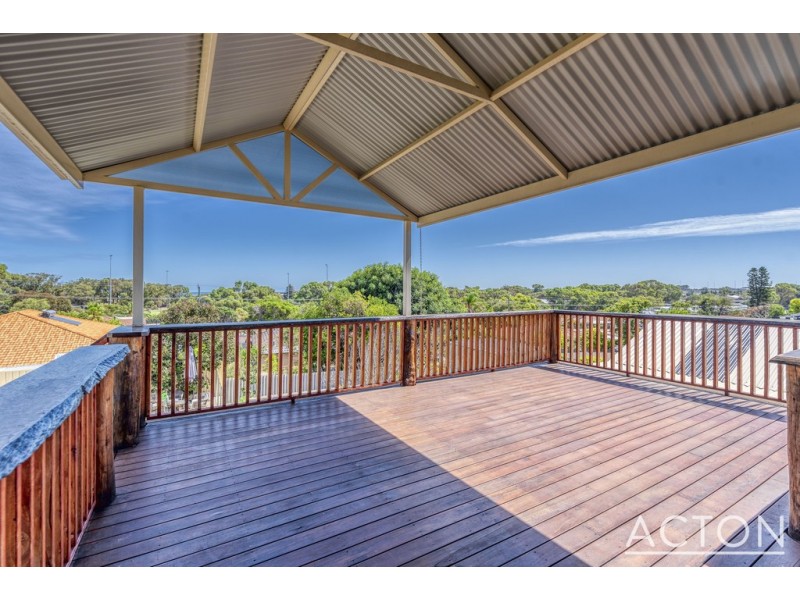 29 Mousehole Crescent, Yanchep WA 6035