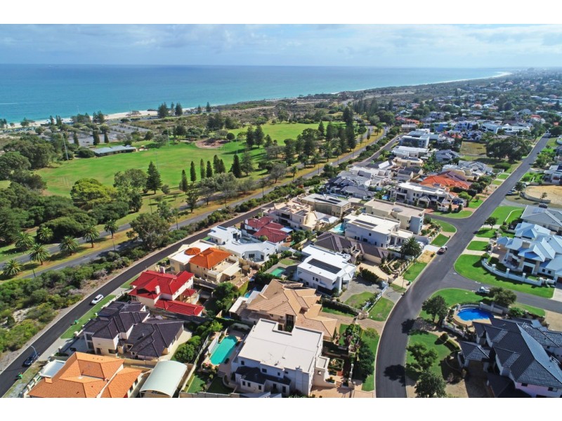 33 Windarra Drive, City Beach WA 6015