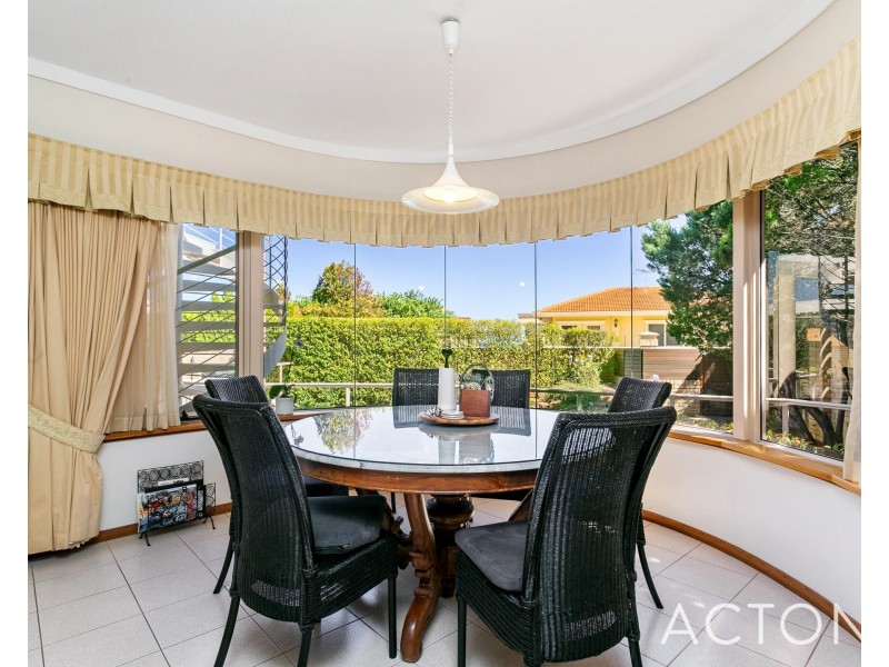 33 Windarra Drive, City Beach WA 6015