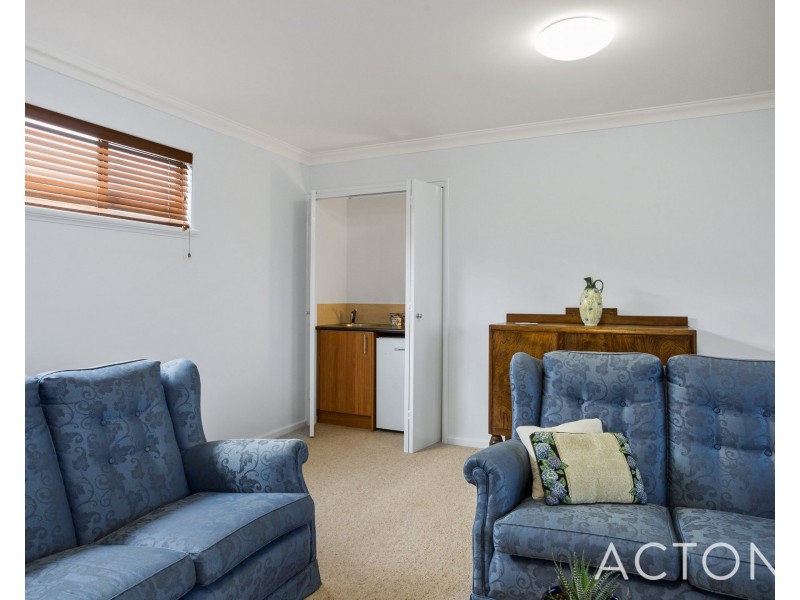 18A Wongan Ave, White Gum Valley WA 6162