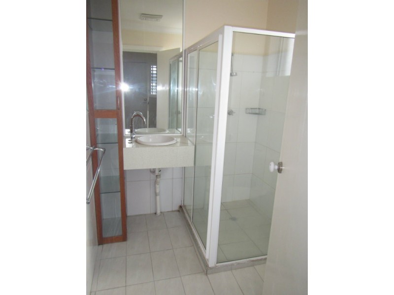 1/19 Odin Road, Innaloo WA 6018