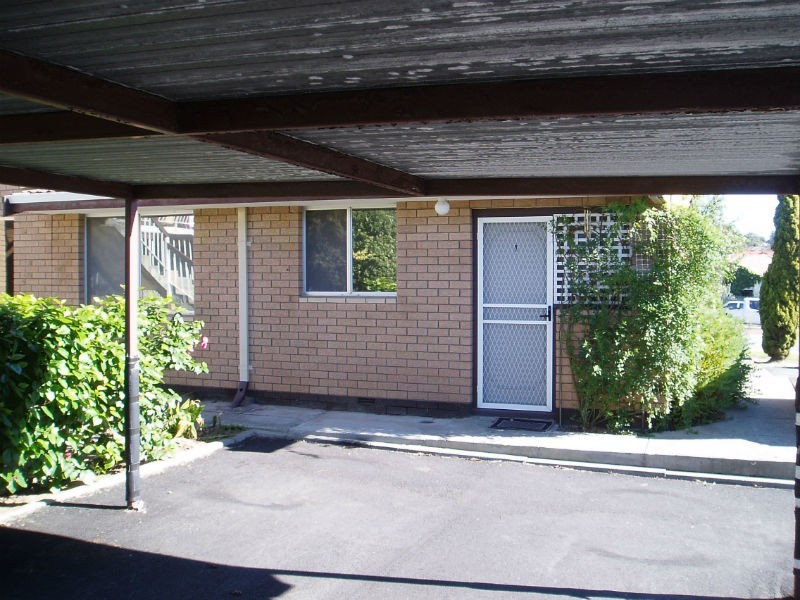 1/19 Odin Road, Innaloo WA 6018