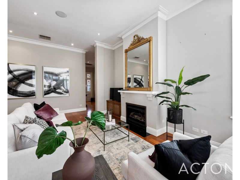 8 Riley Road, Claremont WA 6010