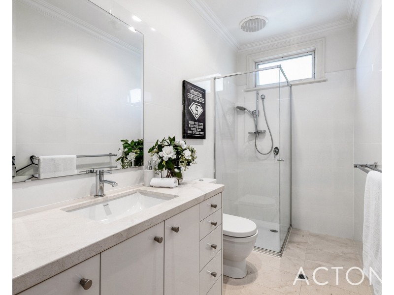 8 Riley Road, Claremont WA 6010