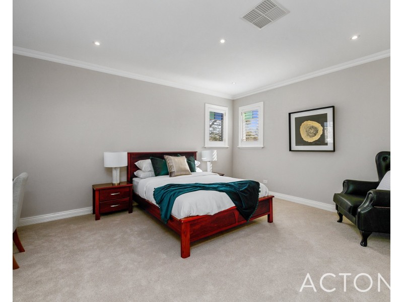 8 Riley Road, Claremont WA 6010