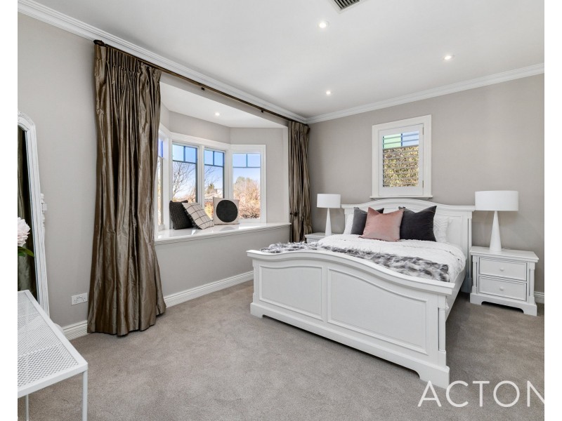 8 Riley Road, Claremont WA 6010