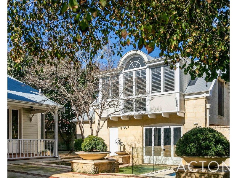 8 Riley Road, Claremont WA 6010