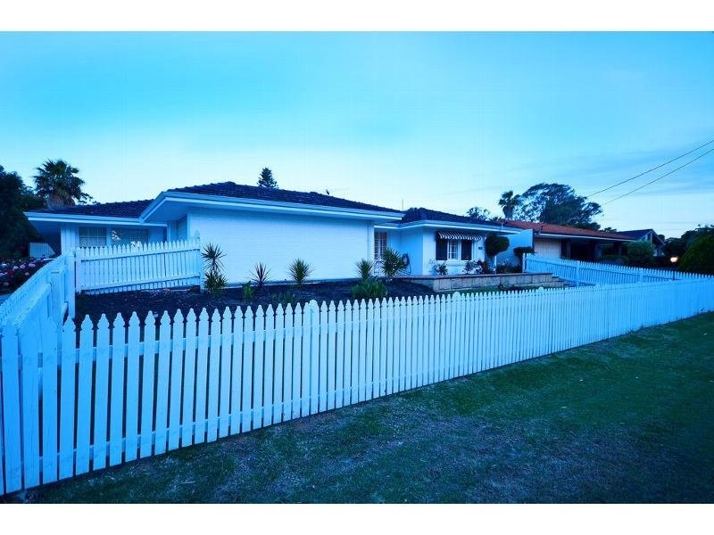 101 Milverton Avenue, Karrinyup WA 6018