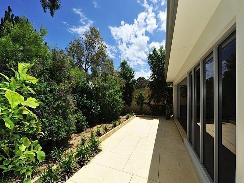 99 Buntine Road, Wembley Downs WA 6019