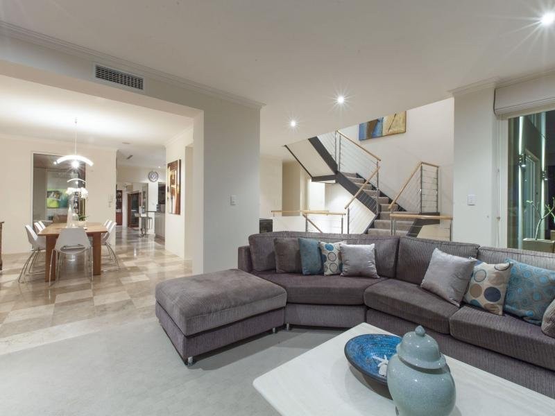 10 Calver Place, City Beach WA 6015