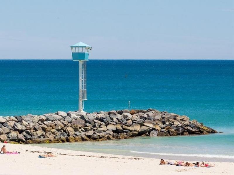 26 Hovea Crescent, City Beach WA 6015