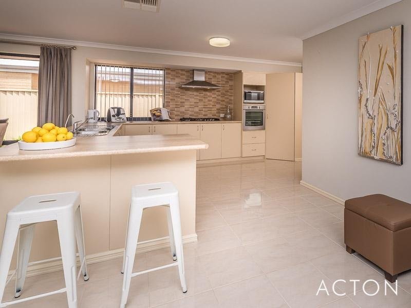 35 Raspins Loop, Burns Beach WA 6028